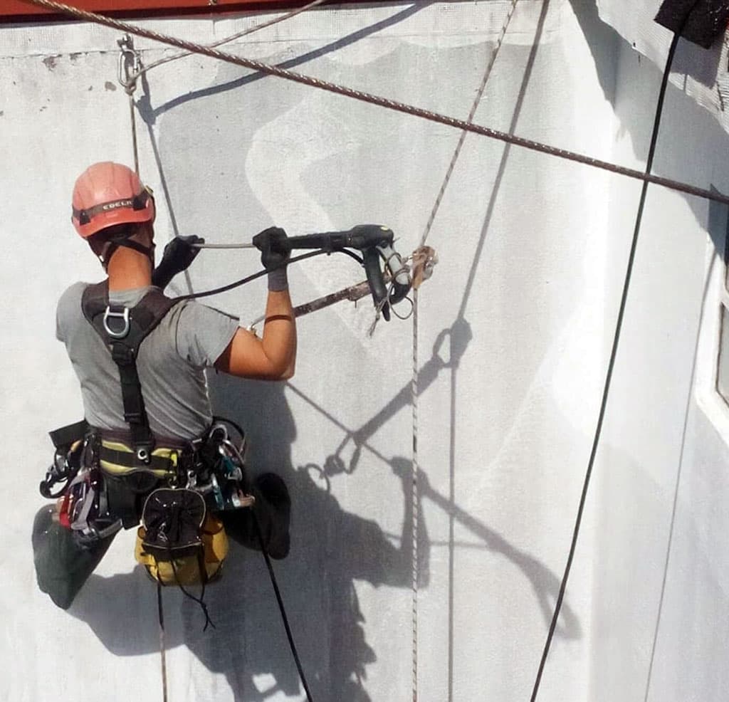 Elige nuestros servicios destacados de limpieza en altura