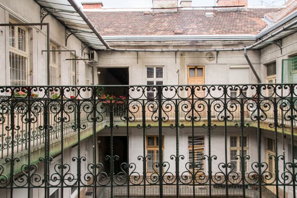 Pintado de patios de luces